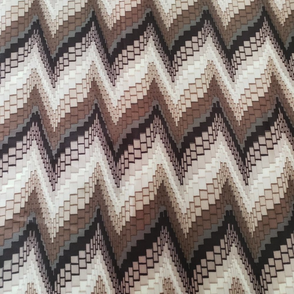 Vintage 1960s/1970s Bargello Flamestitch Print Scarf-27x27